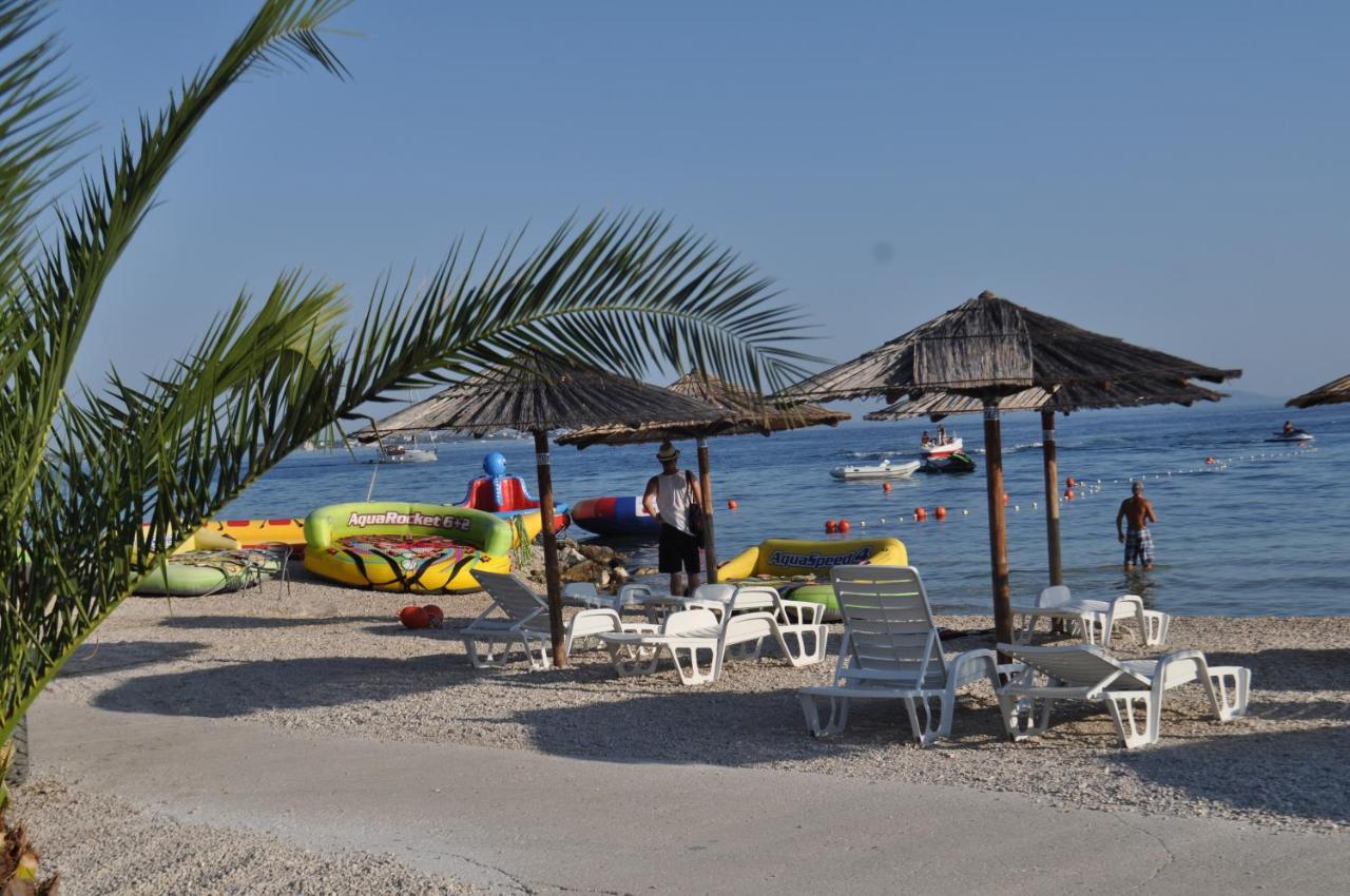 Familien Ferienhaus Vir Croatia 150M Strand Restaurant Einkaufen Dış mekan fotoğraf